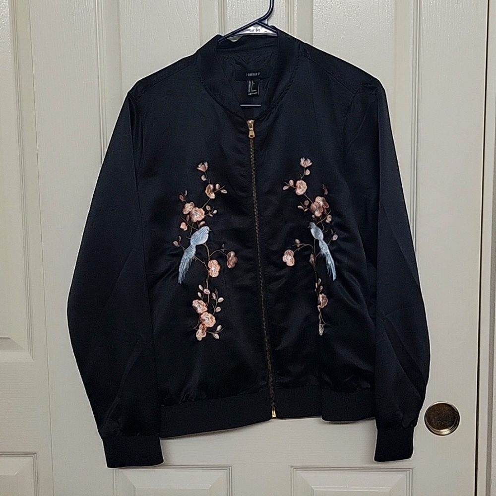 Women Black Embroidered Bomber Jacket (L)